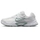 W NIKE V5 RNR    