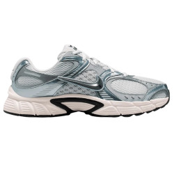 NIKE V5 RNR    