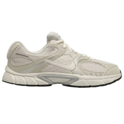 NIKE V5 RNR (GS)    