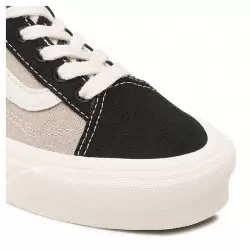 VANS UA SK8-UA OLD SKOOL Chaussures Sneakers 1-108223